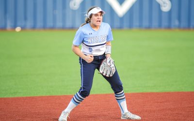 Hollingsworth twins share position on diamond, competitive spirit off