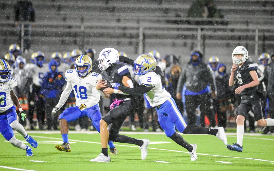 Wylie East rumbles over Patriots, clinches outright title