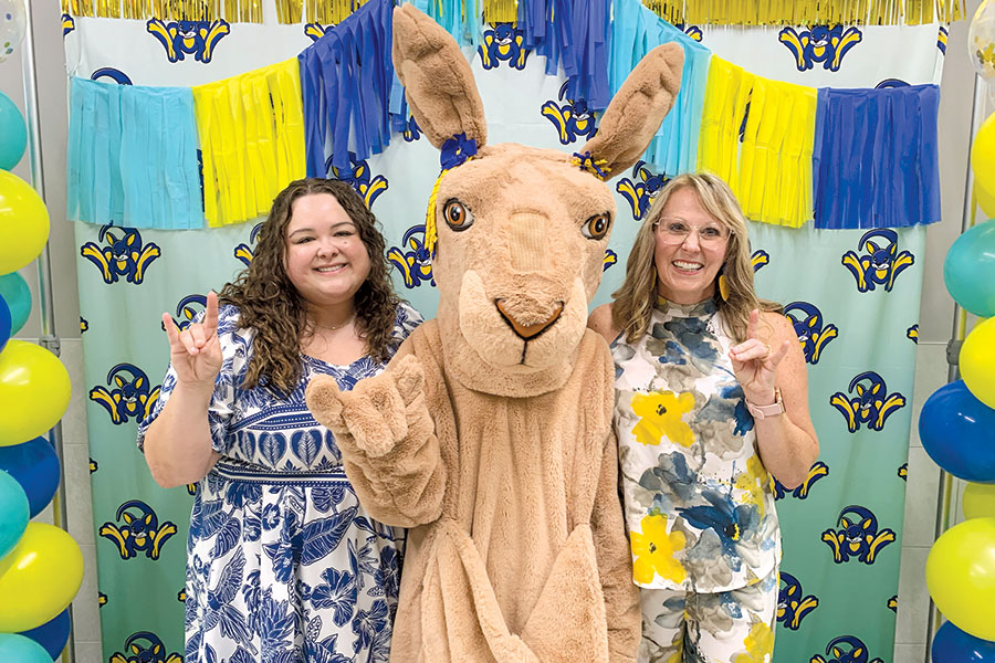 District celebrates new elementary school