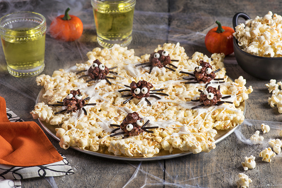 Itsy, bitsy spiderweb dessert
