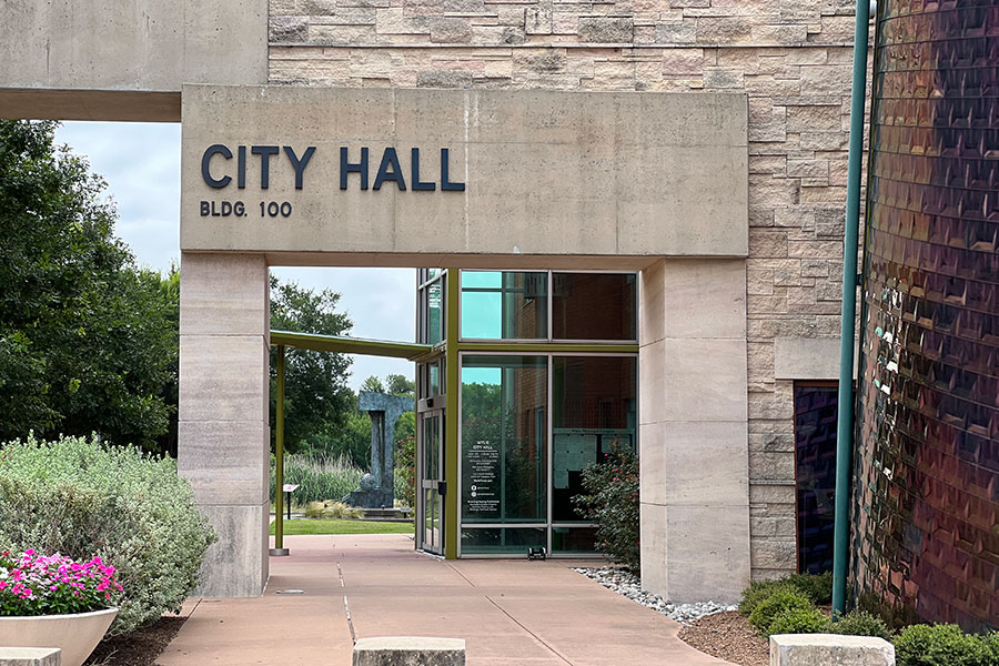 Bond Advisory Committee begins review